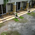 Ernest\'S Place Boracay